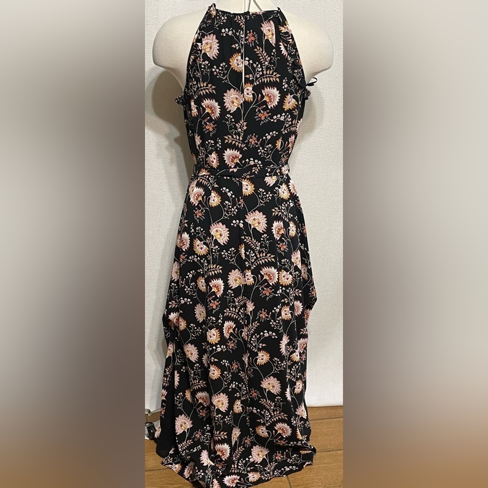 1.State  floral maxi dress - Picture 3 of 7